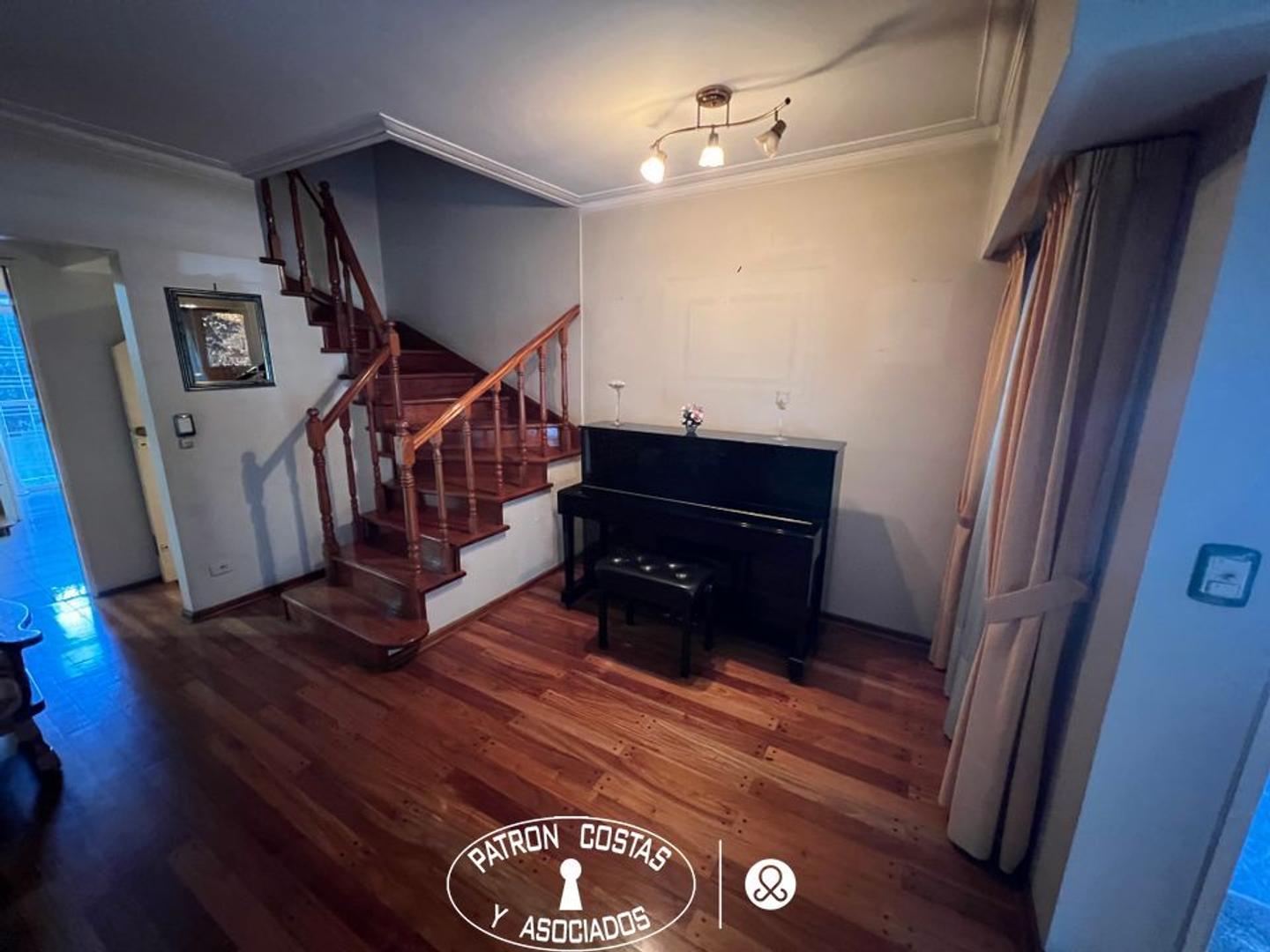 Casa 7 ambientes con 4 baños