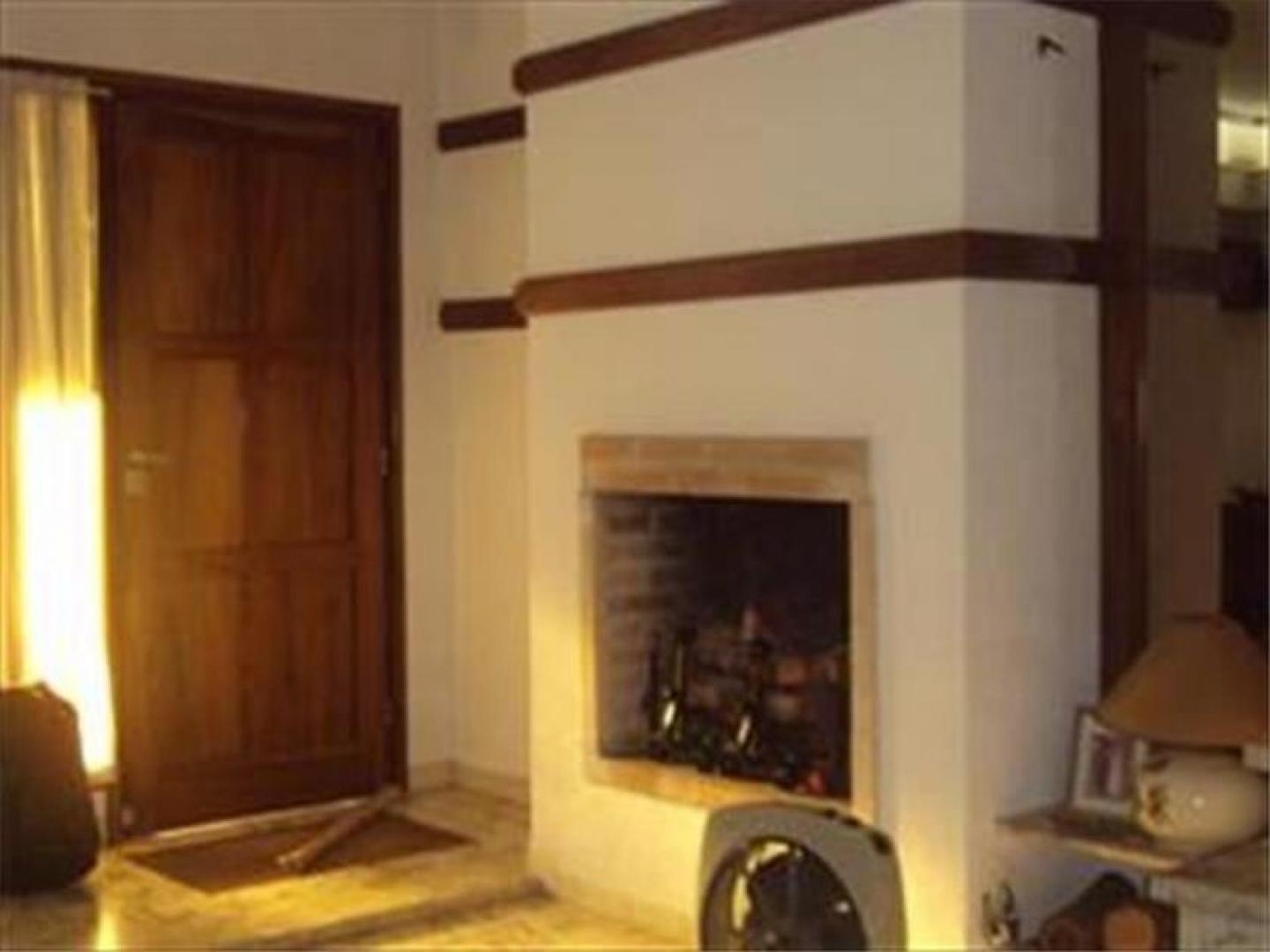 Chalet en Venta.Centrico.Amplias Comodidades.Servicios *