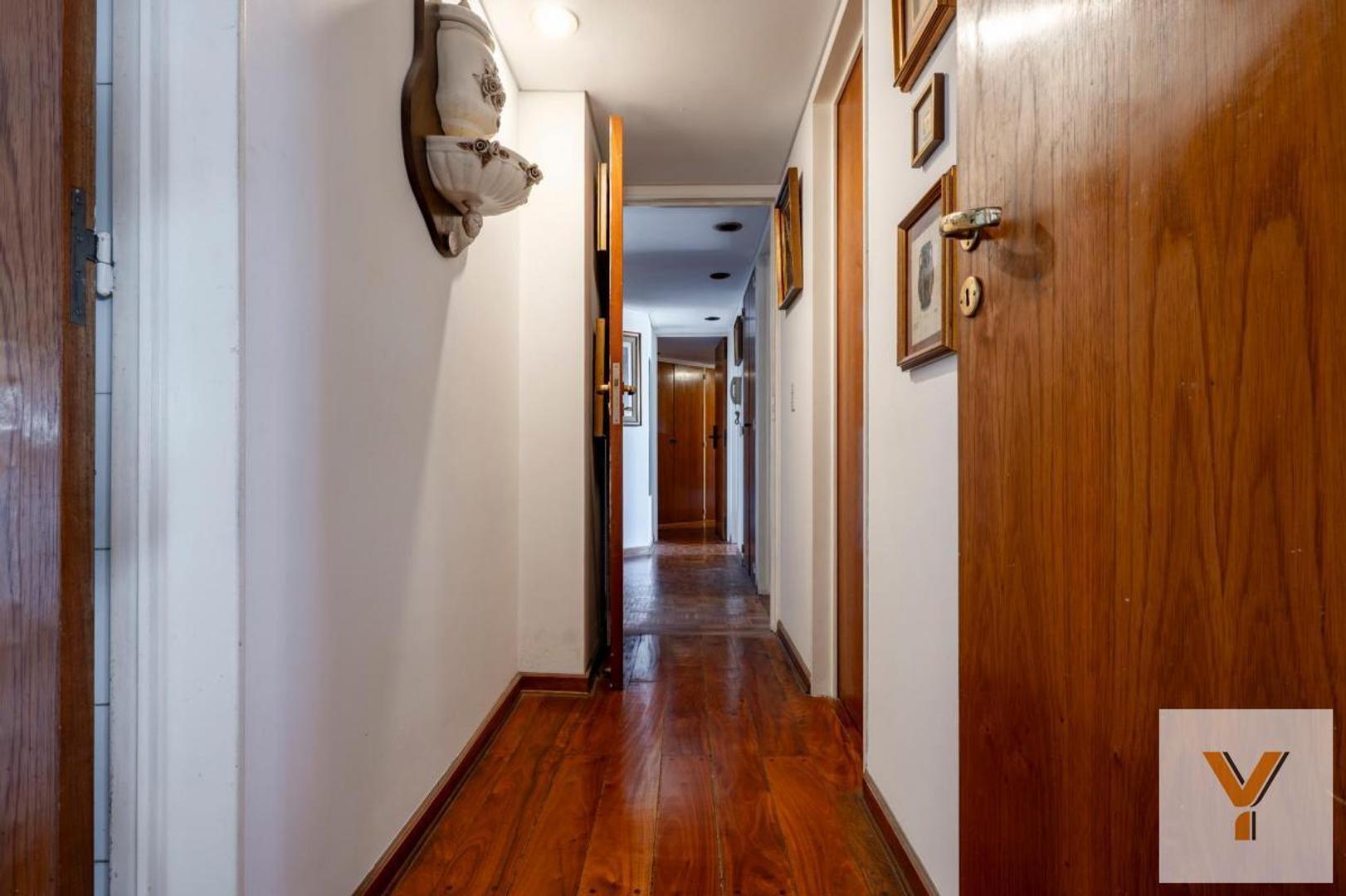 Departamento en Venta de 7 ambientes