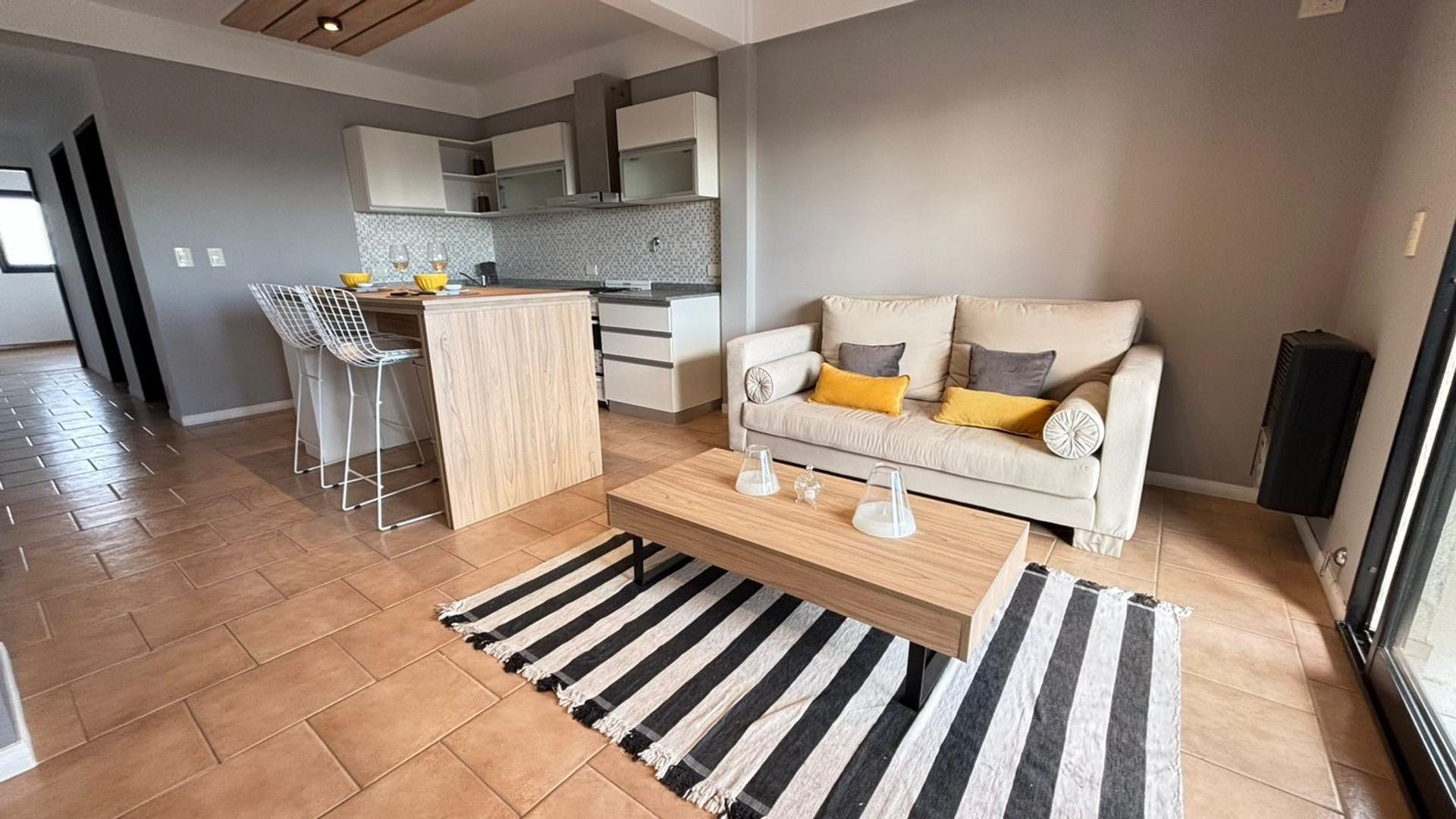 VENTA DEPARTAMENTO 2 AMBIENTES BERAZATEGUI - apto crédito-