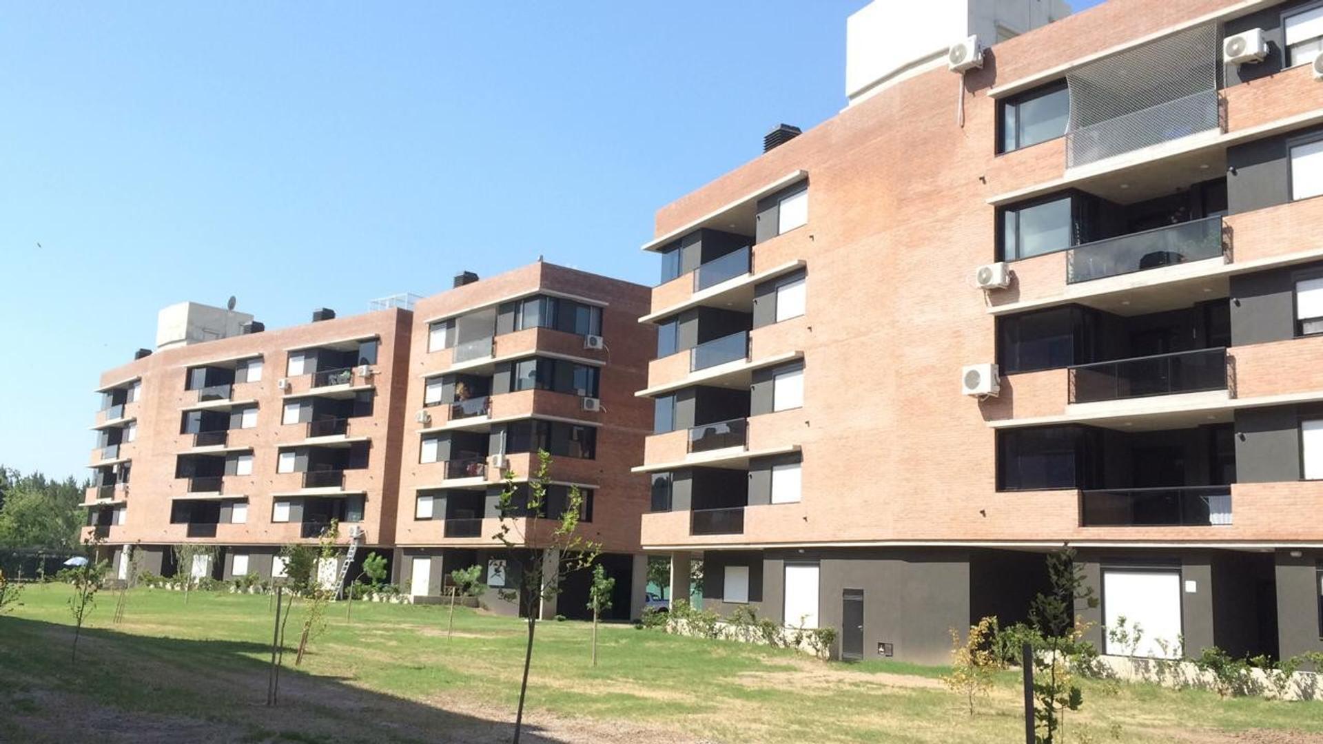 Fisherton Garcia Del Cossiobis 2100 , Piso 2