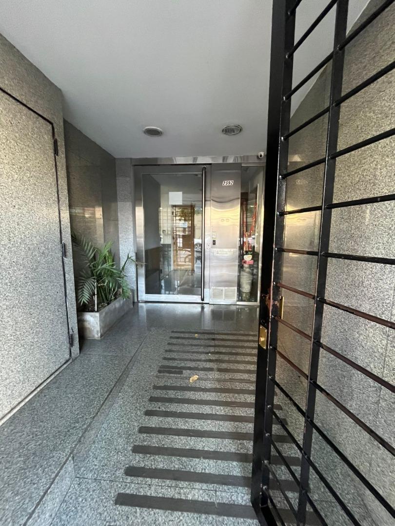 Corrientes 2300, Piso 4