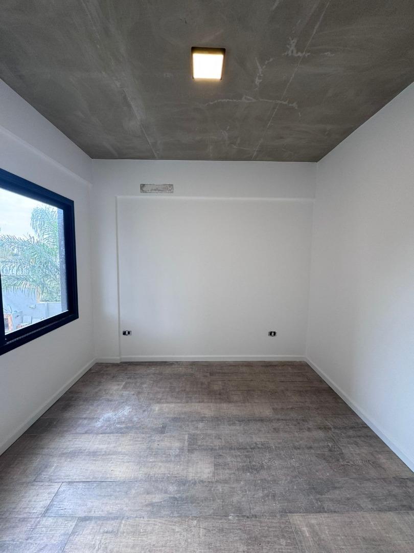 VENTA DEPTO 2 AMB C/ TERRAZA PROPIA