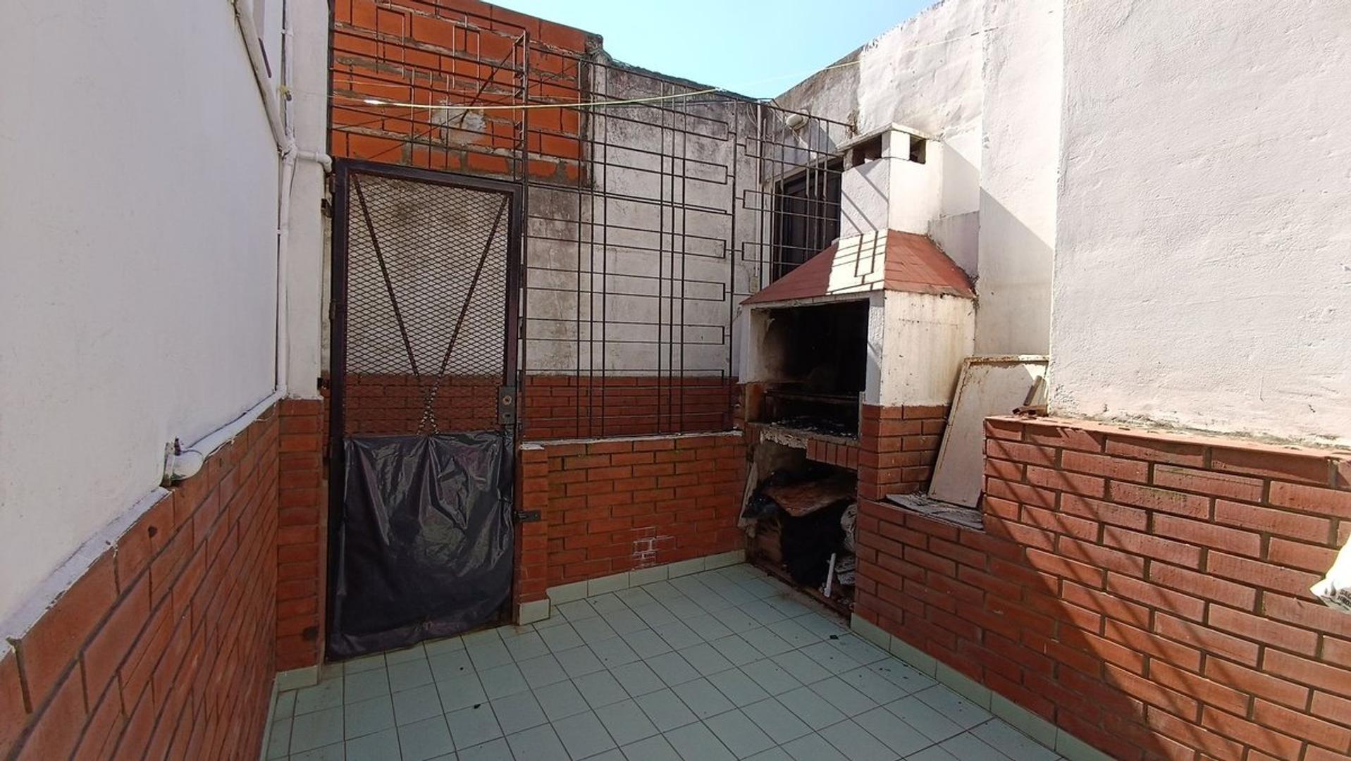 Depto Tipo Casa en Venta 15 años