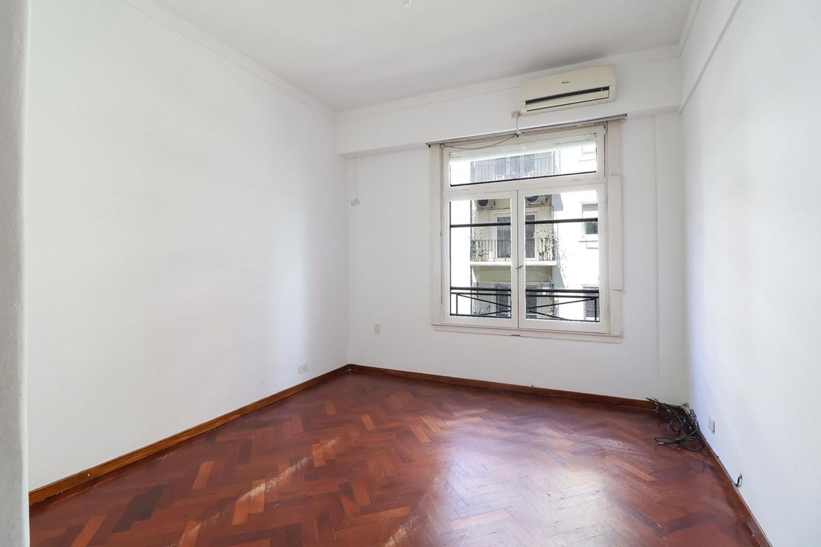 VENTA 3 AMBIENTES RECOLETA CON BALCON LUZ Y SOL