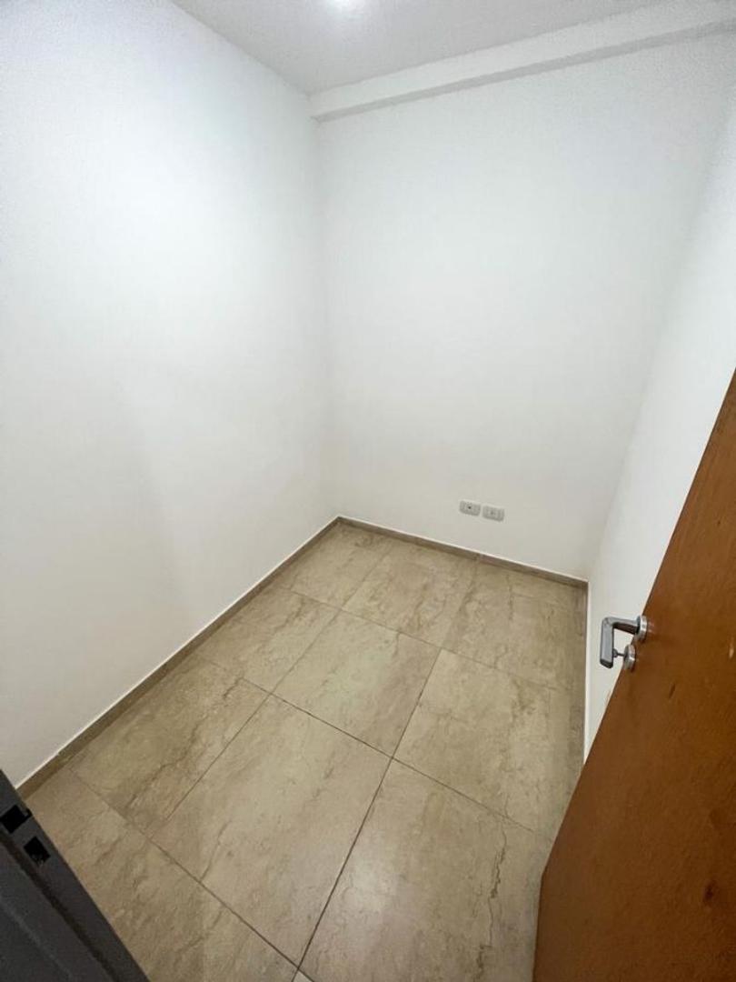 NUEVO PRECIO - DEPARTAMENTO 2 1/2 AMB - 1° AL FRENTE CON BALCÓN - APTO CREDITO