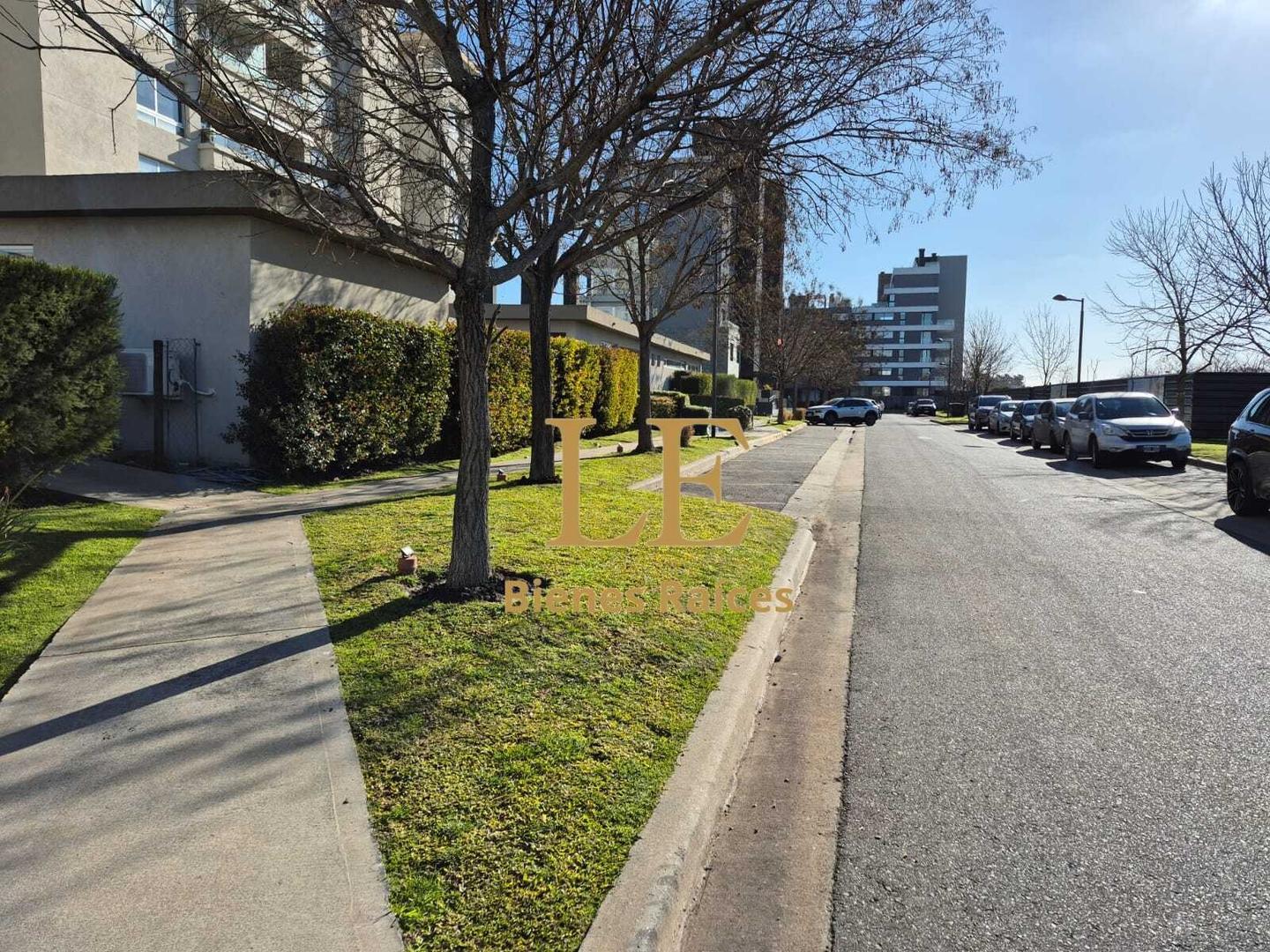 Venta de 3 cocheras en Puerto Escondido Nordelta. Tigre