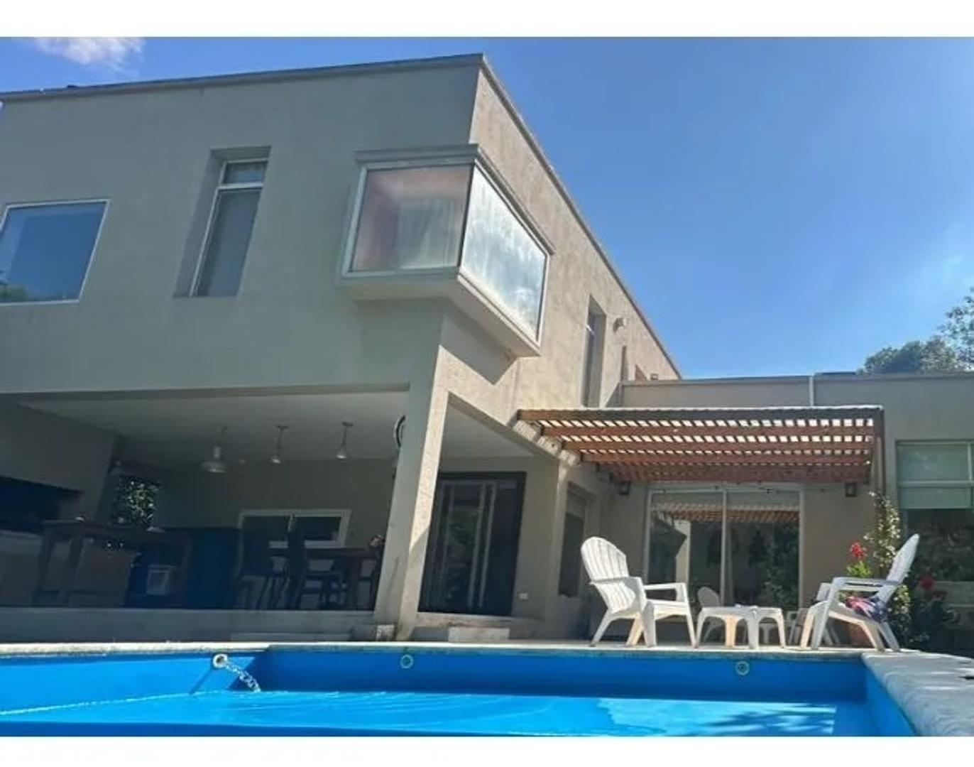 Casa en Venta en Los Robles De Maschwitz, USD 290.000