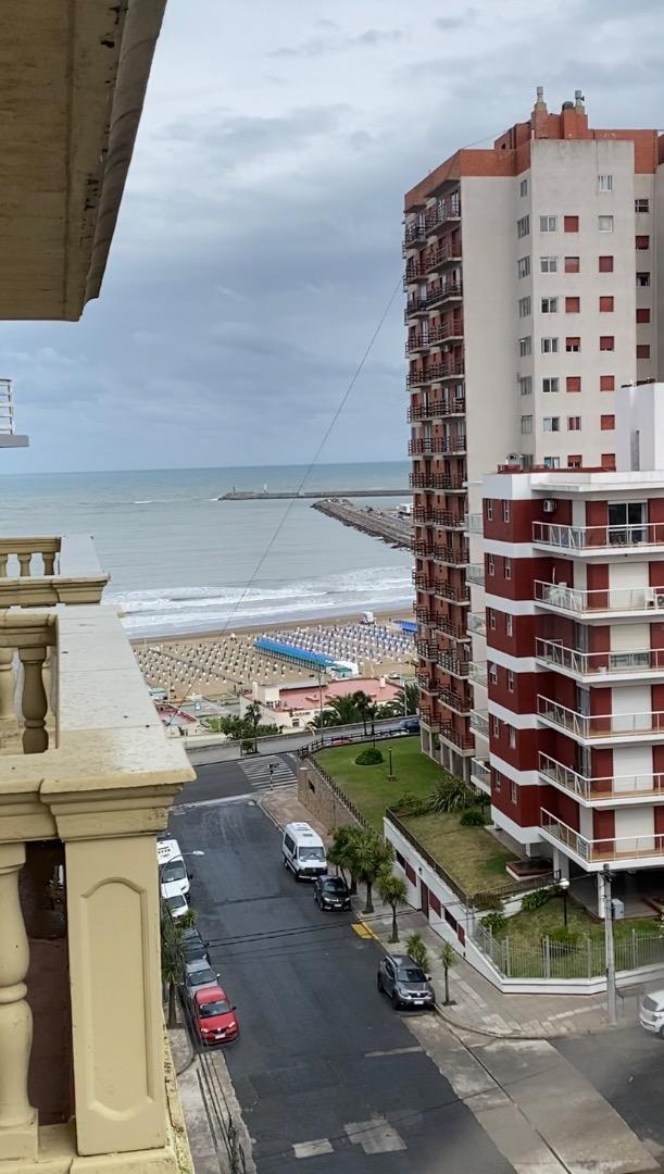 Quintana 100, Piso 5