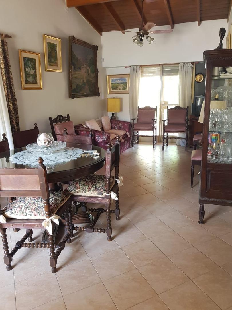 Monseñor Marcon 699