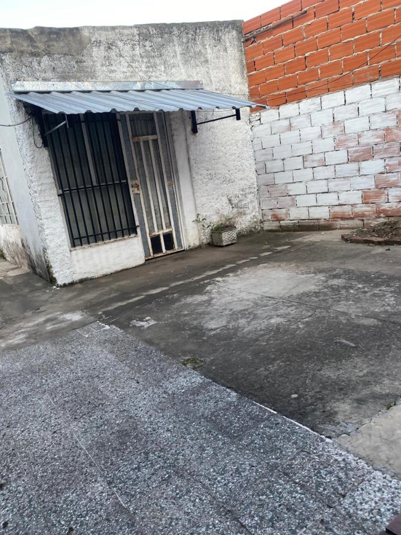 CASA 3 AMB. LOTE PROPIO