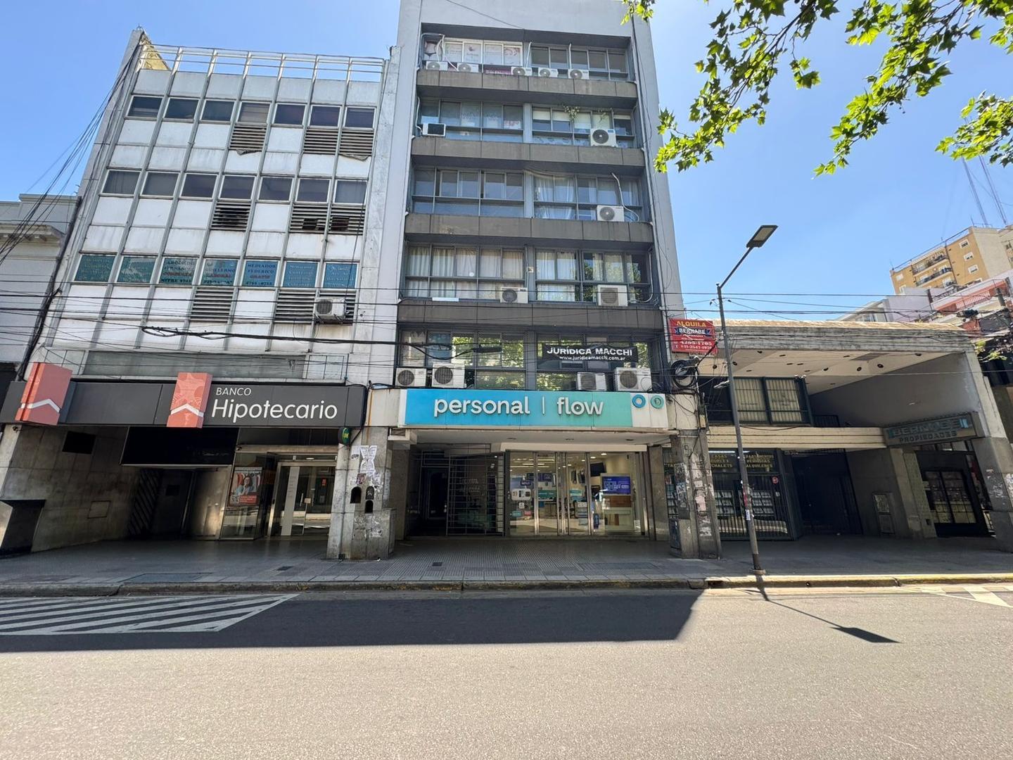 ALQUILER SAN MARTIN OFICINA DOS DESPACHOS Y RECEPCION