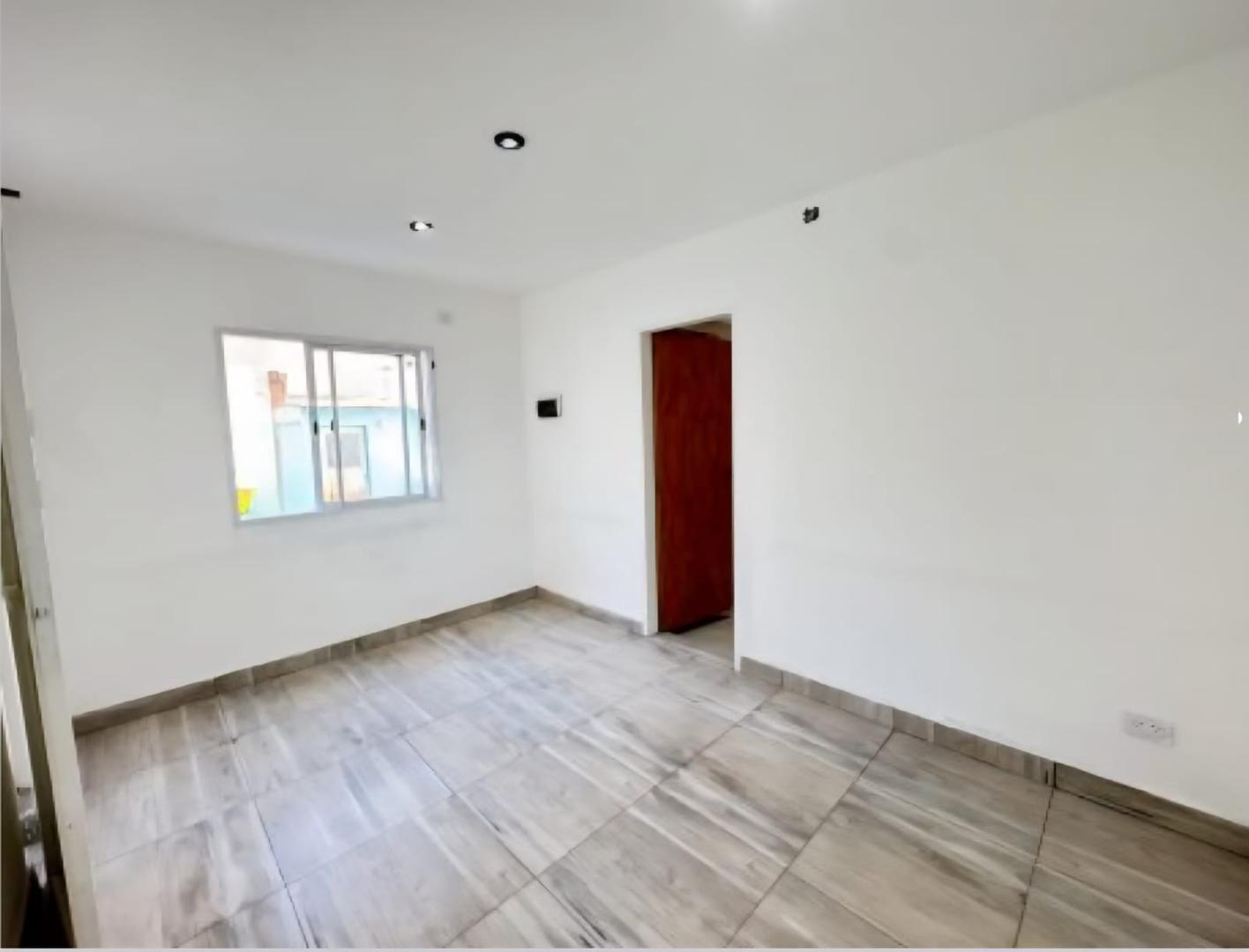 Ph 4 ambientes con patio pleno Lanusita