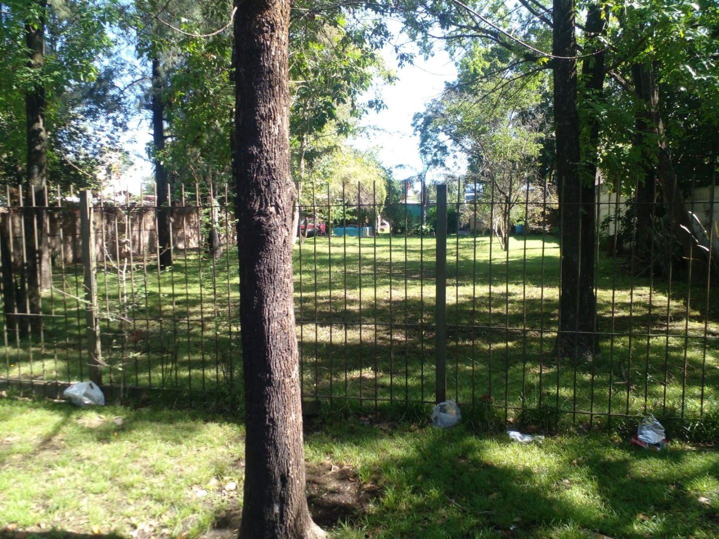 Casa en Venta con 5 cocheras