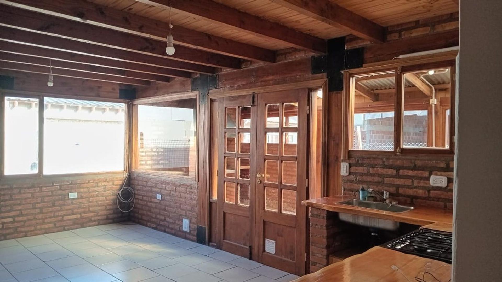 Depto Tipo Casa 3 ambientes con 1 baño