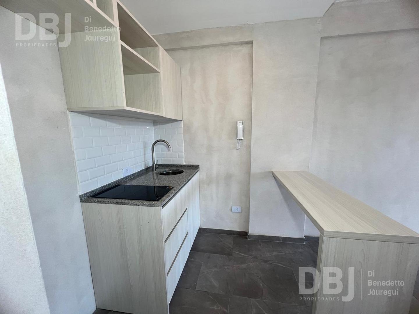 Departamento en Alquiler de Monoambiente