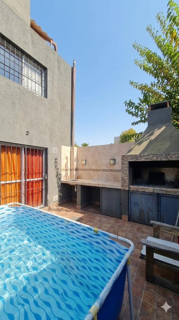 Depto Tipo Casa en Venta de 4 ambientes
