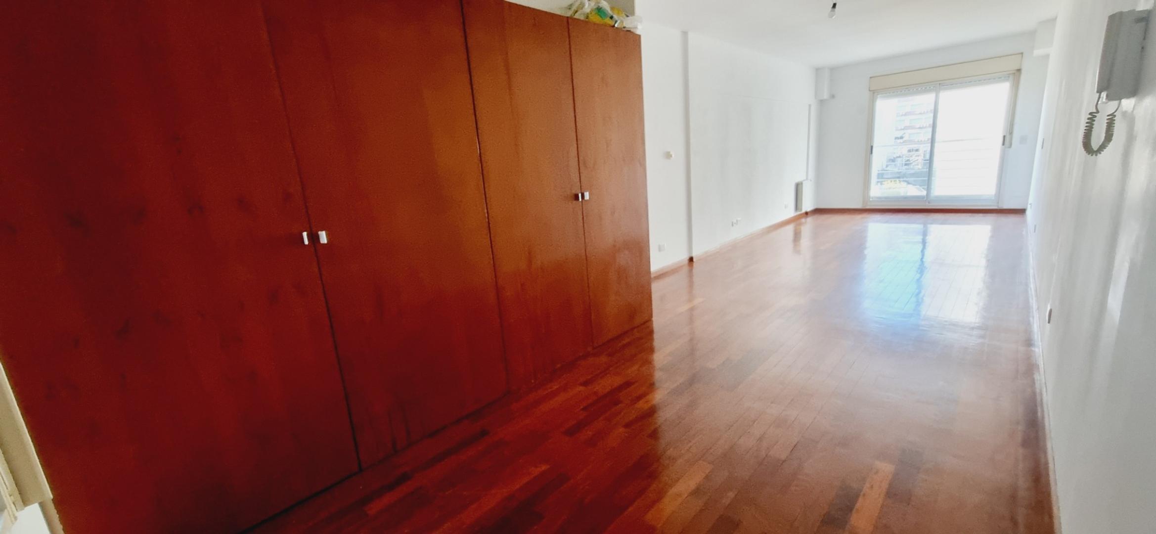 Departamento en Alquiler de Monoambiente