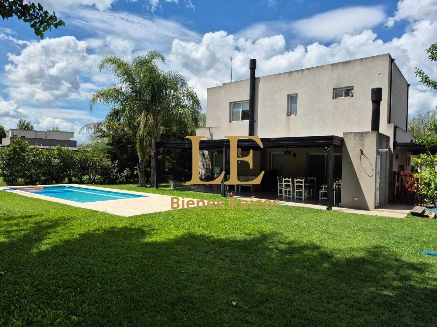 Casa en Venta en San Matias, USD 288.000