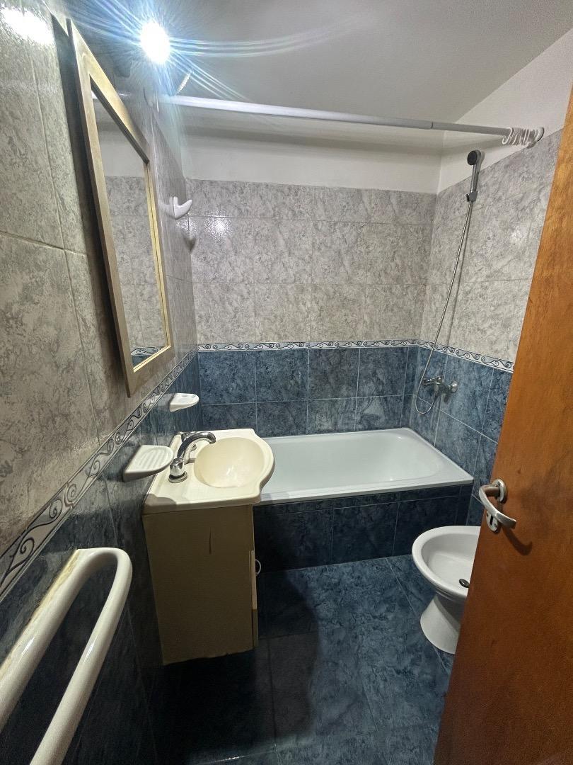 Depto Tipo Casa en Venta de 2 ambientes