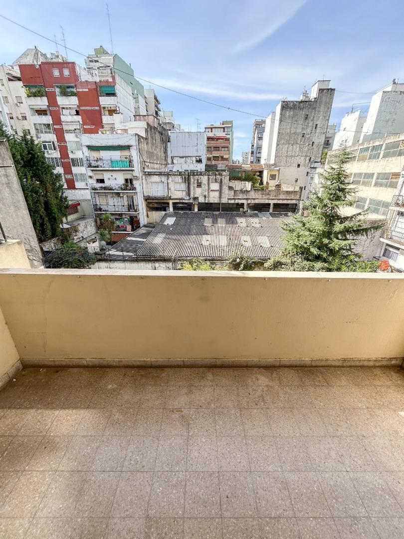 Departamento 4 ambientes con 2 baños