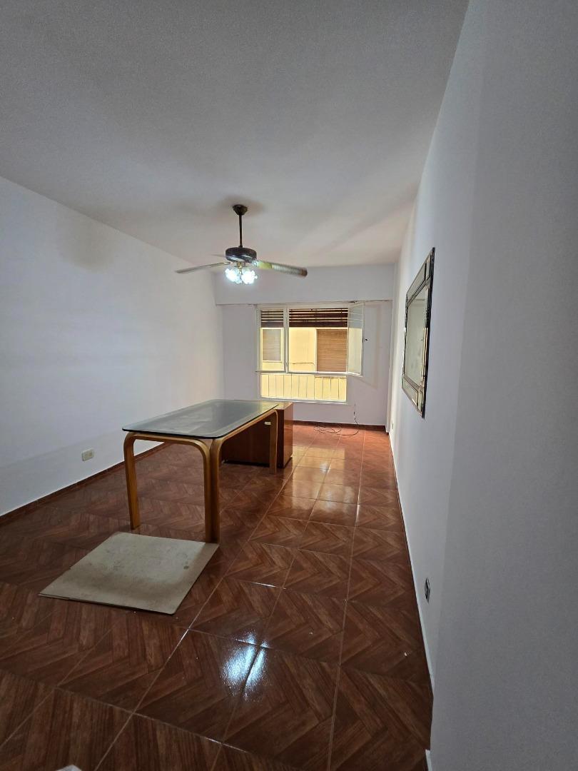 4 ambientes, + cochera fija y cubierta - RETASADO