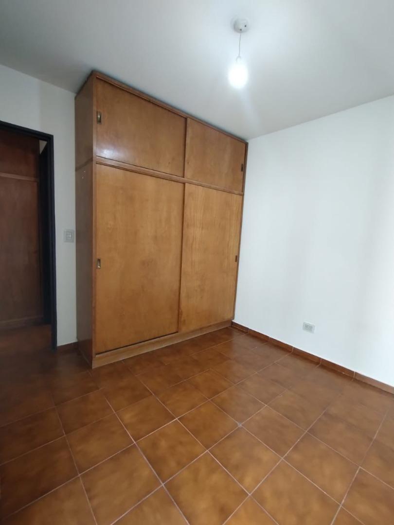 Avenida Colon 1600, Piso 2