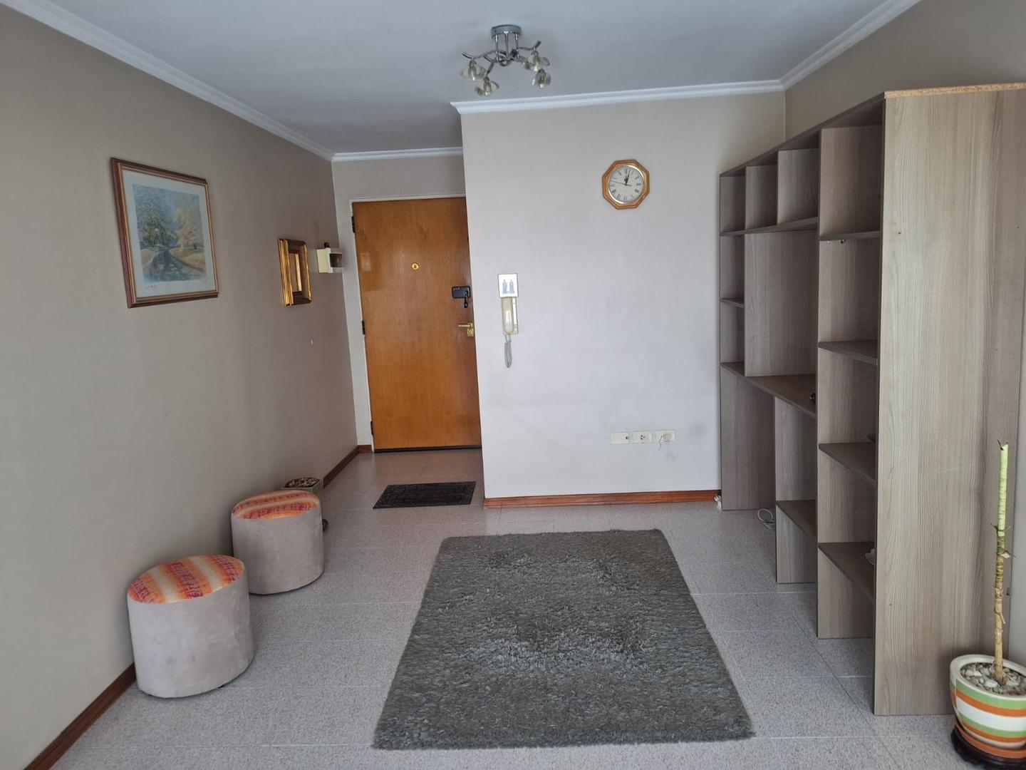 Presidente Peron 400, Piso 9