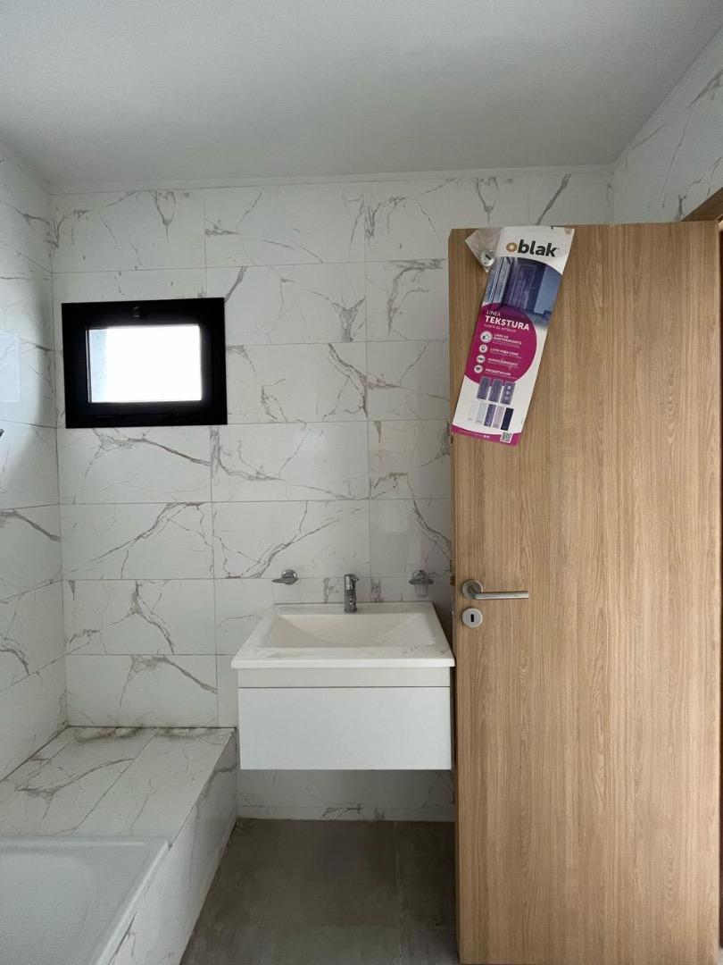 Departamento en Alquiler en Castelar Sur, $ 590.000