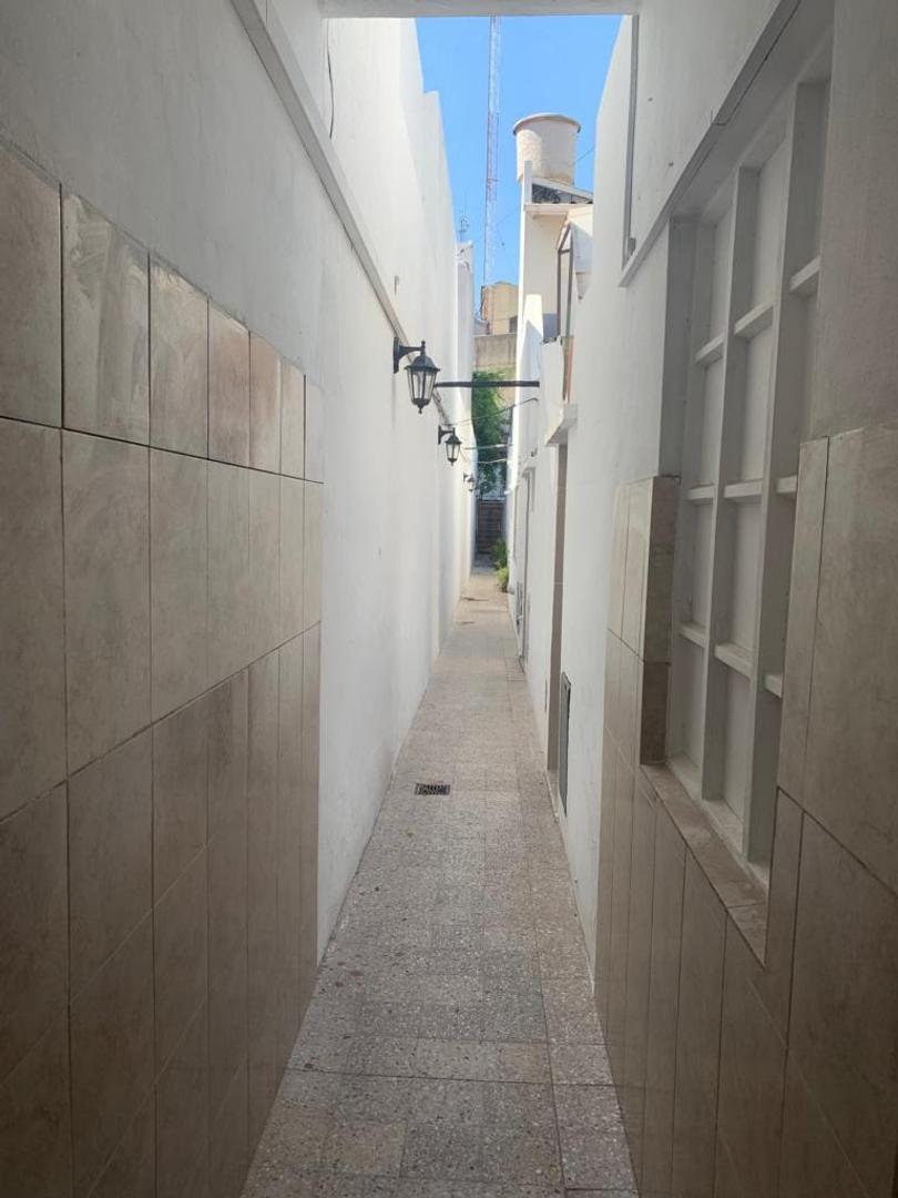 Alsina 256 , Piso PB