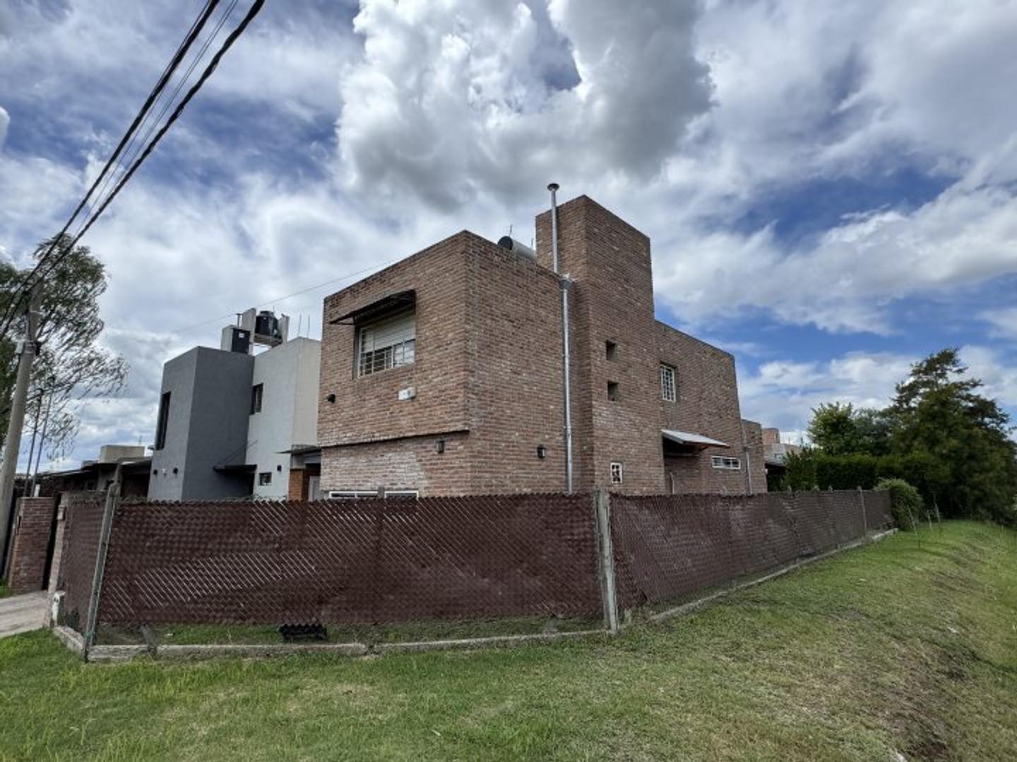 CASA LAS ACEQUIAS DEL AIRE