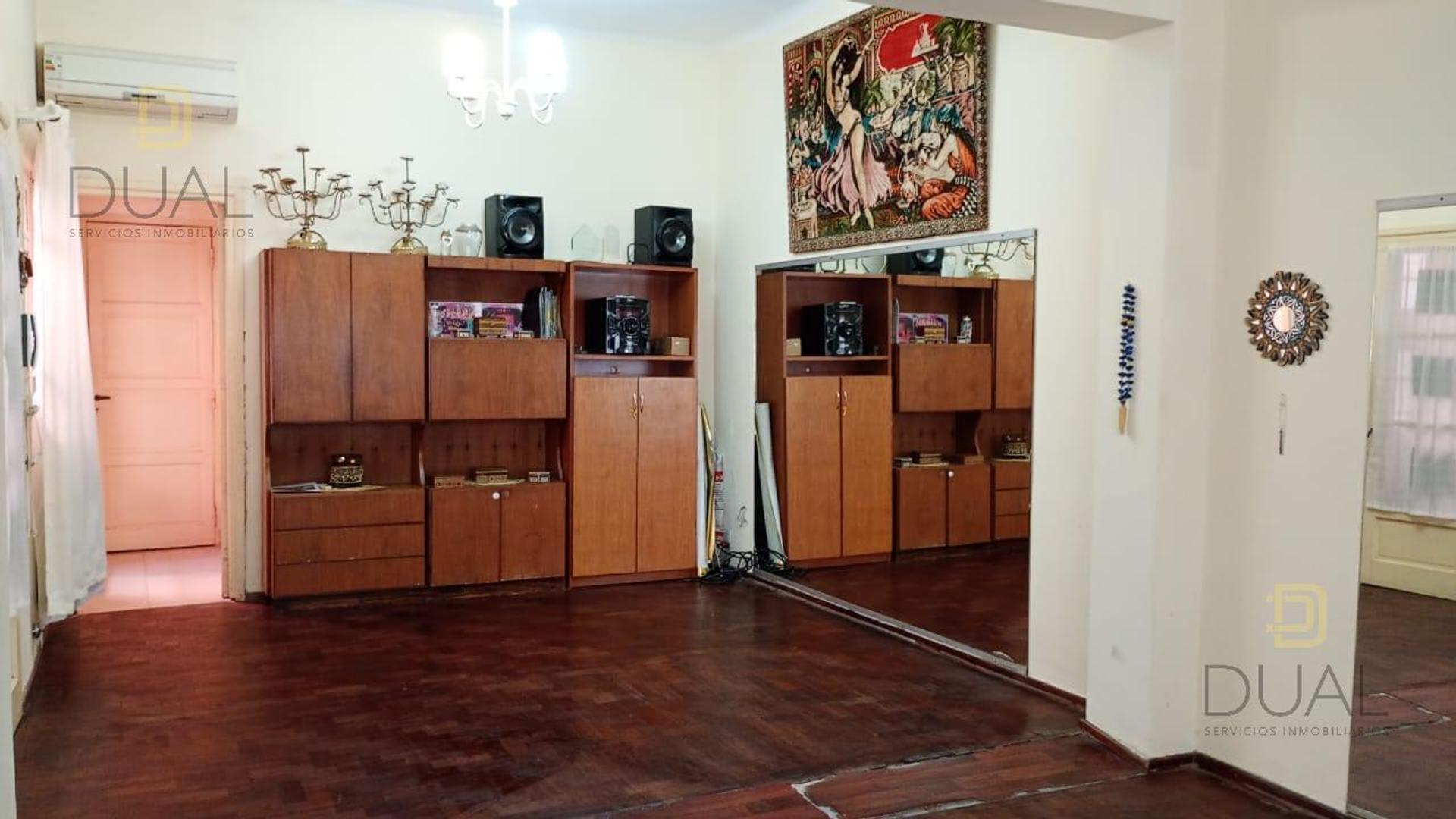 Casa en Alquiler en Centro, $ 700.000