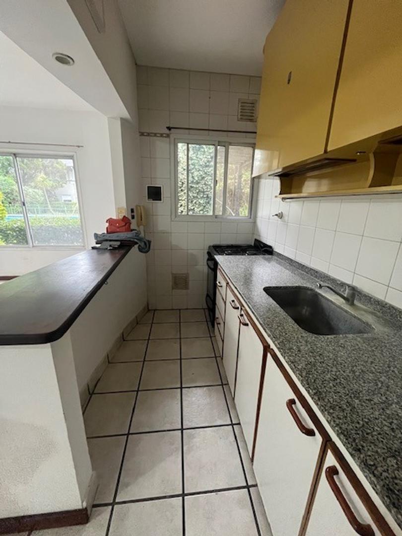Departamento 3 ambientes con 1 baño