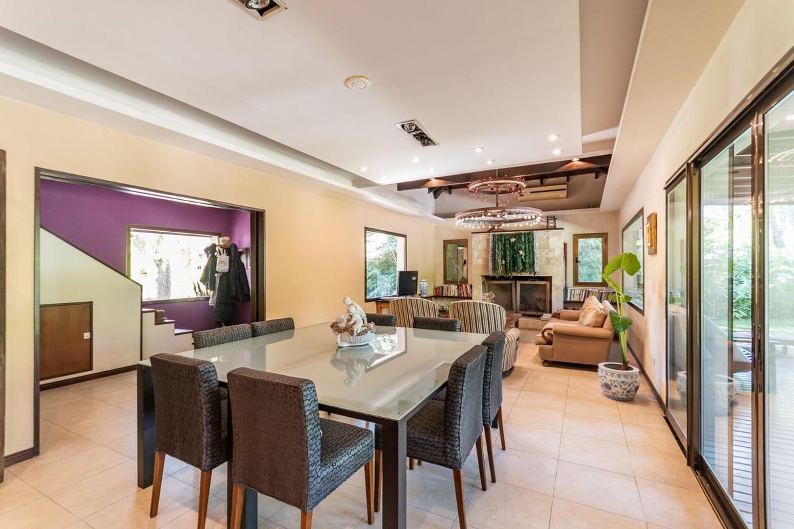 Casa 4 ambientes con 3 baños