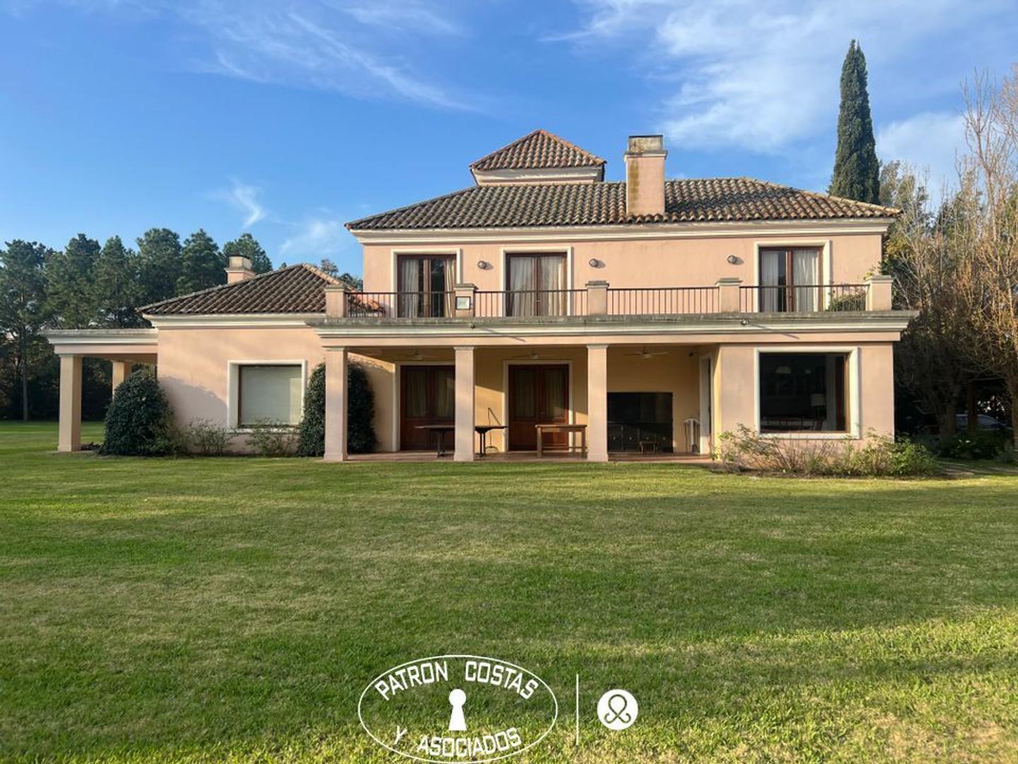 Casa en venta en El Argentino Farm Club 5 Dormitorios