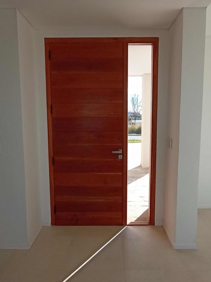 Casa en Alquiler en Puertos - Muelles, USD 3.500