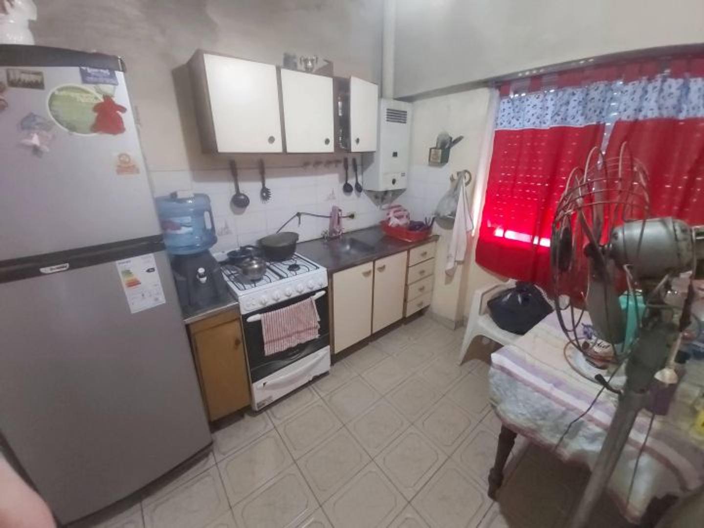 Gaboto 1601 , Piso 1