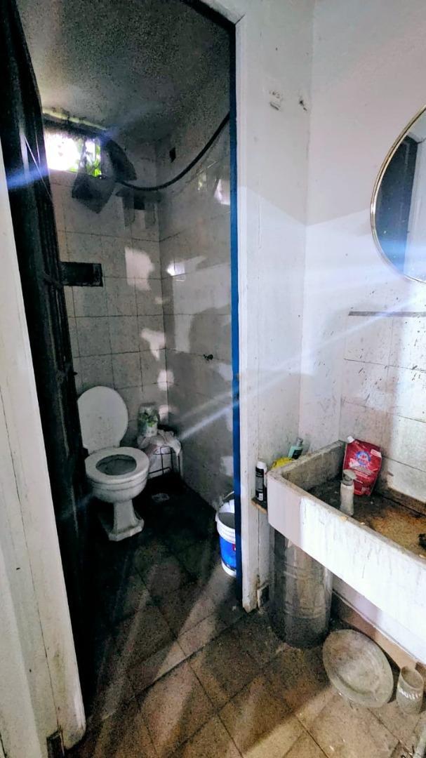 Local en Venta en Caseros, USD 105.000