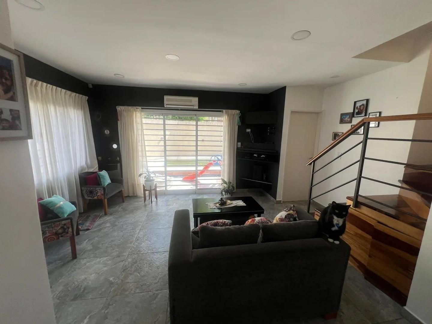 Casa en Venta en Lomas De Zamora, USD 199.000