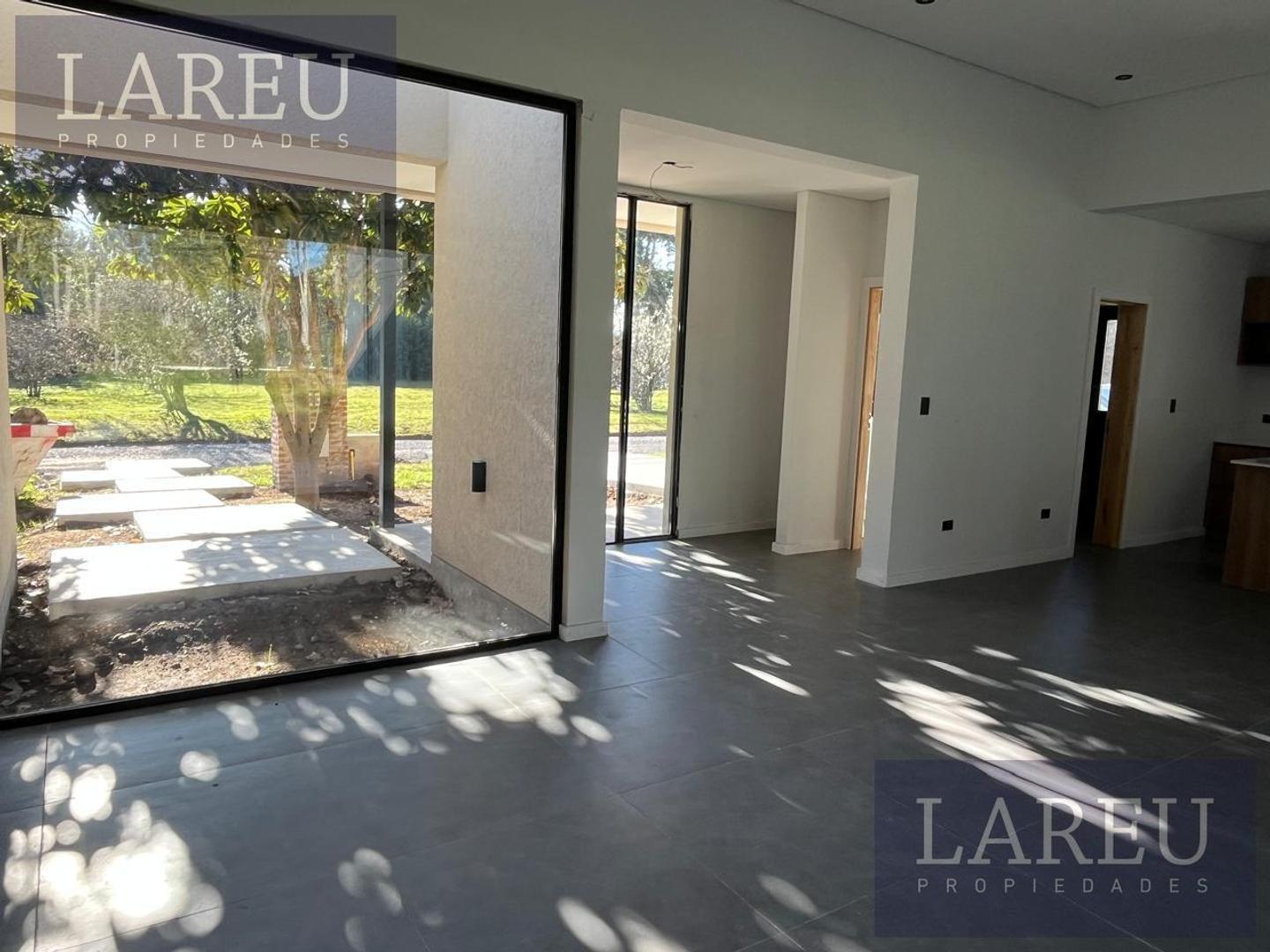Casa en Venta en Manzanares, USD 225.000