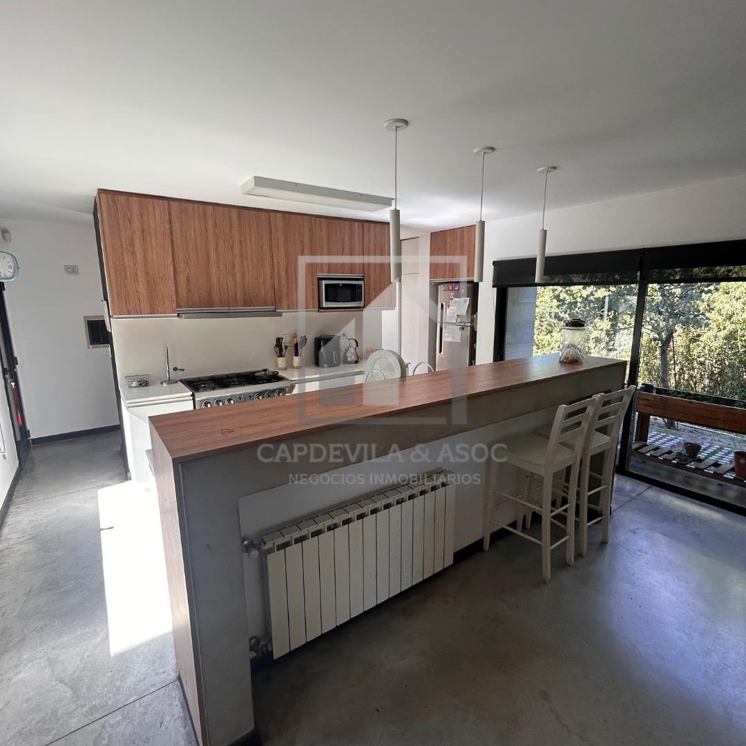 Casa 4 ambientes con 3 baños