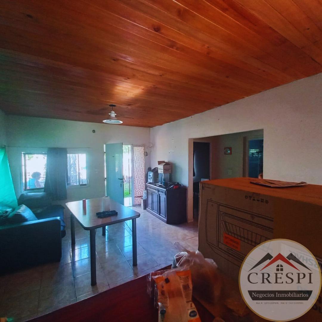 Casa 3 ambientes con 1 baño