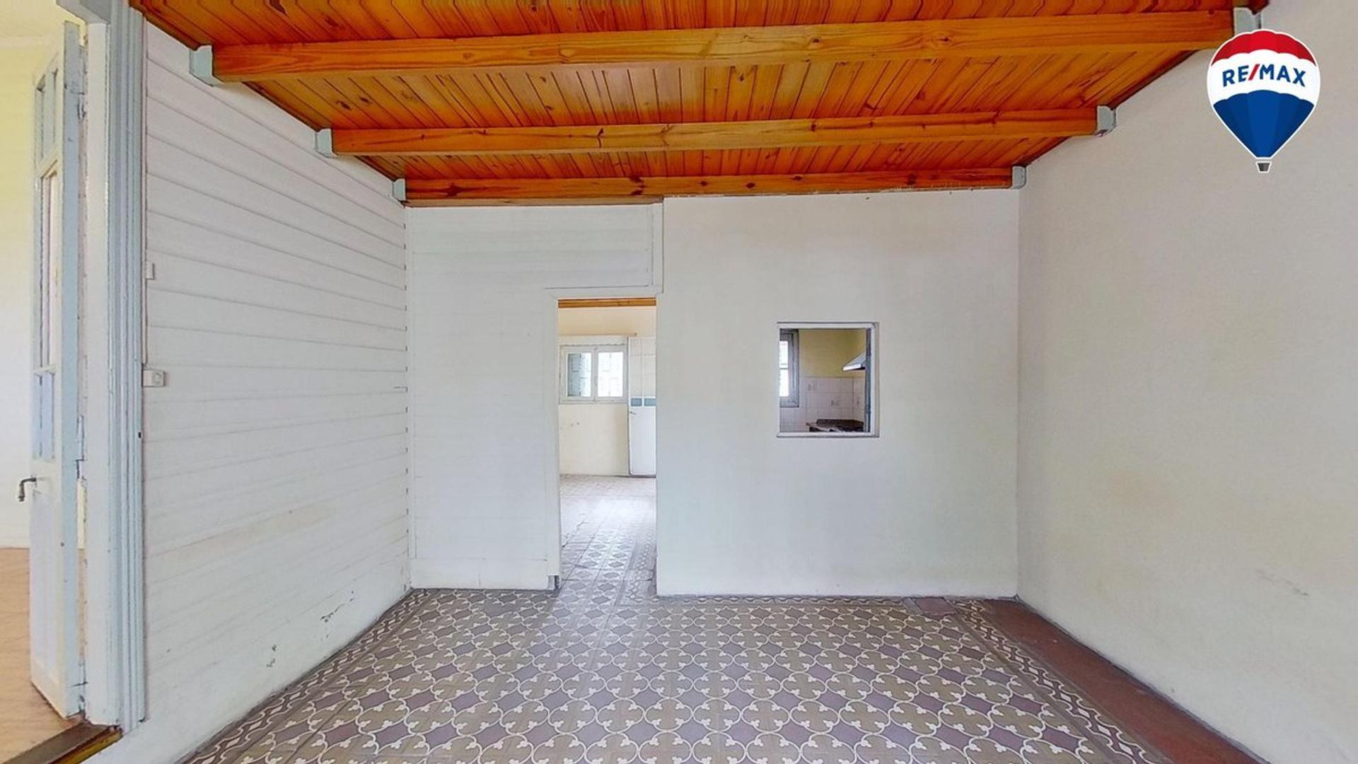 CASA 4 AMBIENTES EN VENTA EN VALENTIN ALSINA