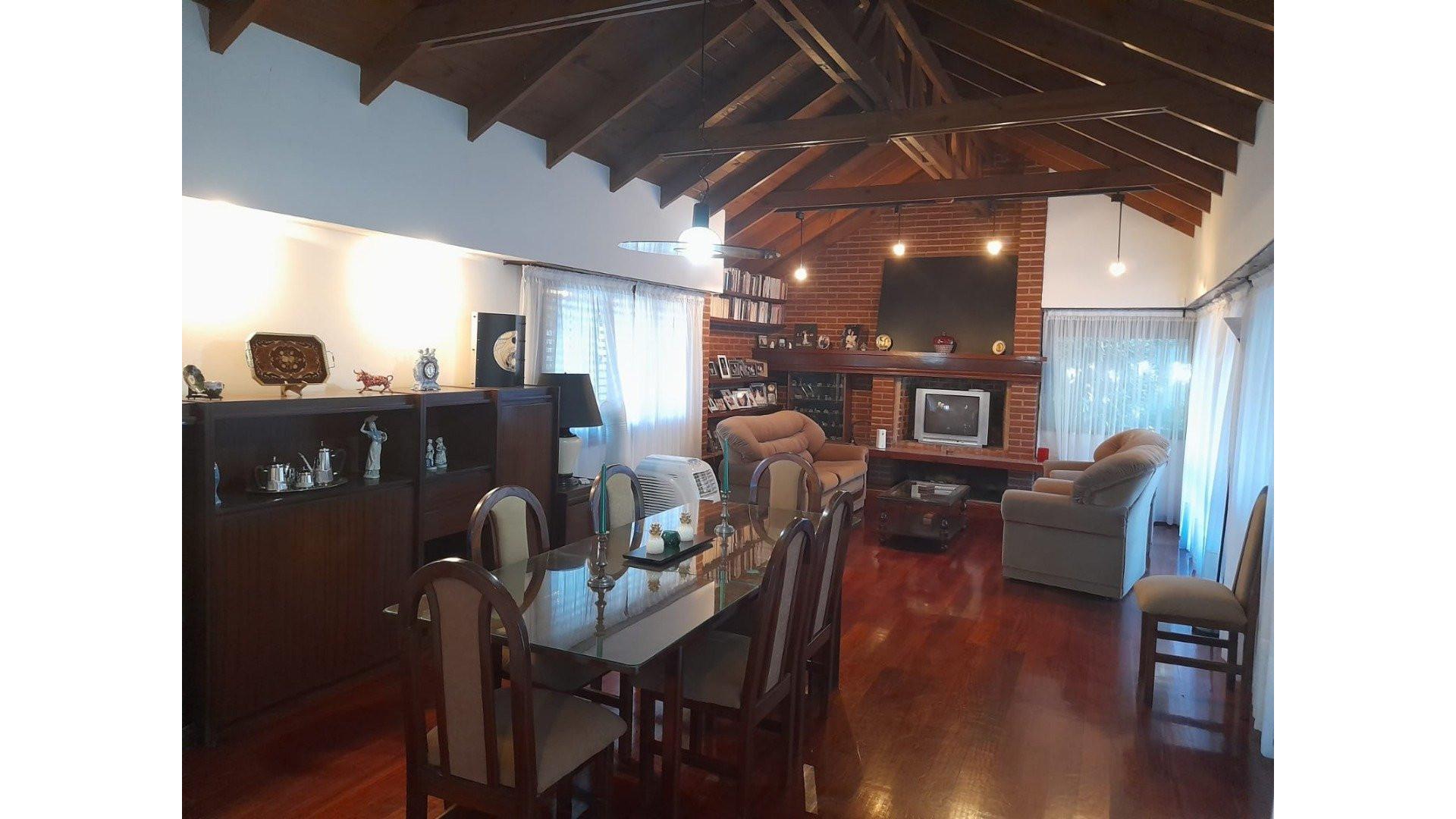 Casa en Venta de 4 dormitorios