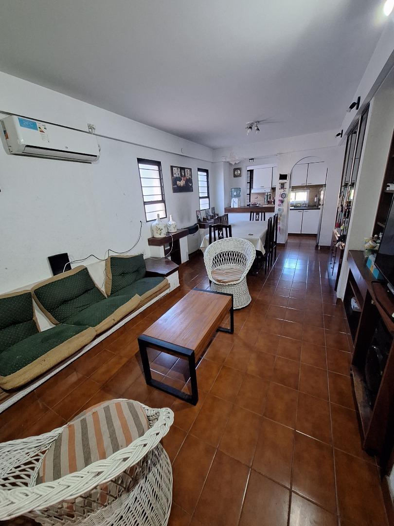 Depto Tipo Casa en Venta de 4 ambientes