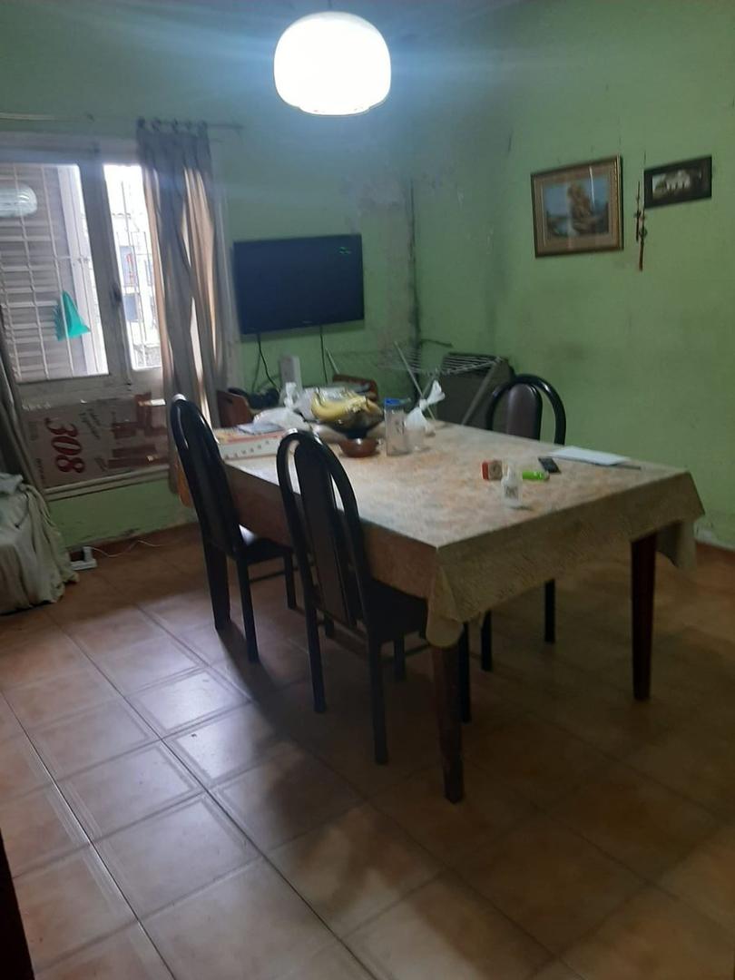 Casa en Venta en Castelar, USD 75.000