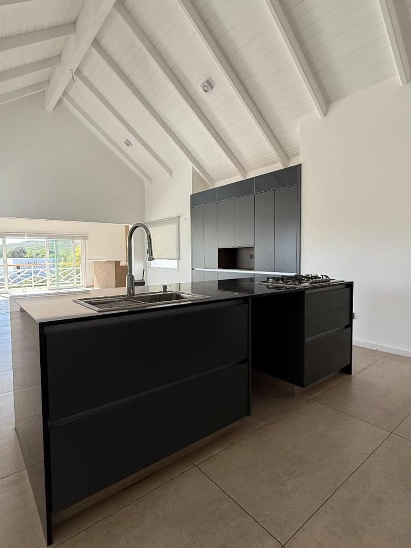 Casa en Venta al Este