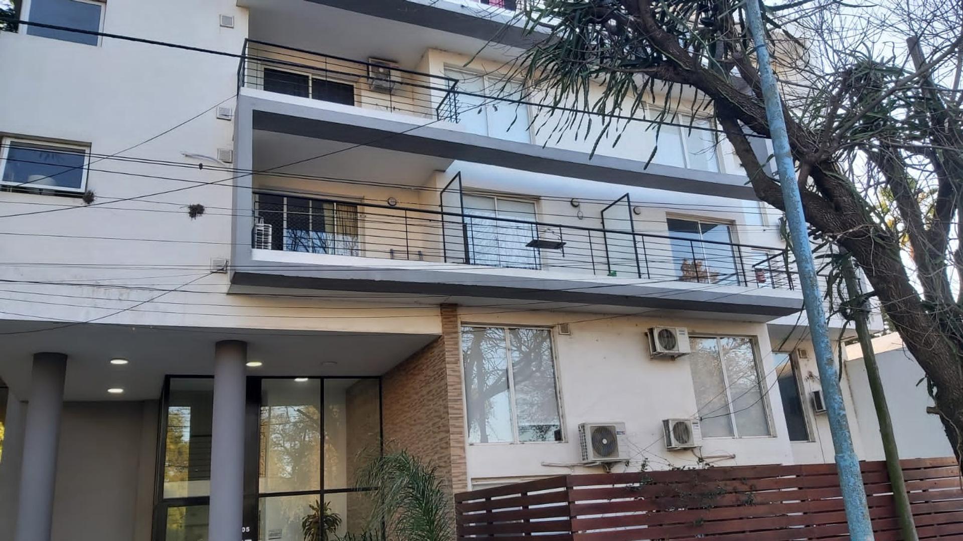 Bv.25 De Mayo 305 , Piso 2do