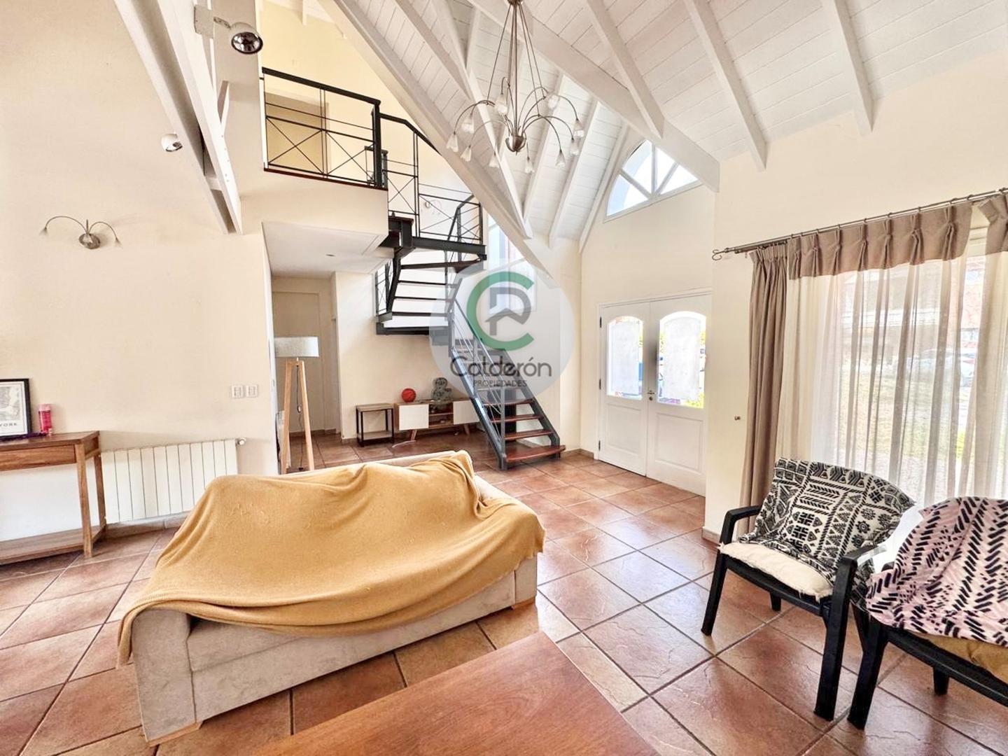 Casa 3 ambientes con 3 baños