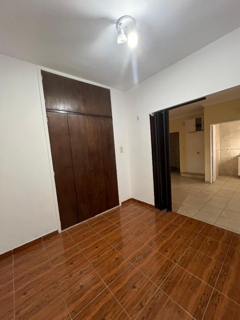 Departamento en Alquiler en Ramos Mejia, $ 380.000